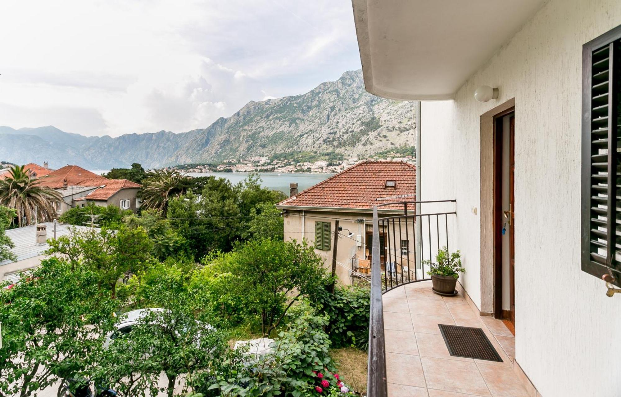 Apartment Lima Kotor Exteriör bild